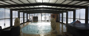 Spa - Villa with private heated pool in Normandy (Treis-Sants-en-Ouche)