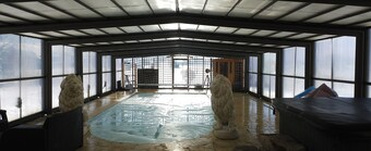 Villa with private heated pool in Normandy