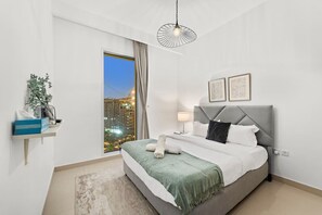 3 bedrooms, iron/ironing board, WiFi, bed sheets - FIRST CLASS | 3BR | Vibrant Dubai Creek (Dubai)