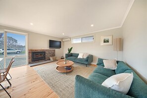 TV connectée, cheminée