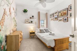 3 bedrooms, WiFi (free)