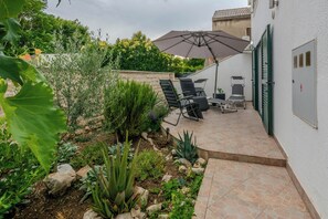 Terrace/patio - Holiday home Lucic (Nin)