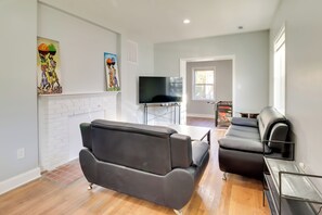 House (Multiple Bedrooms) | Interior