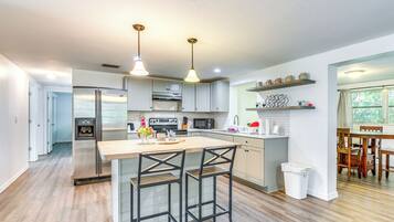 House (3 Bedrooms) | Front of property