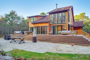 منزل (6 Bedrooms) | المنشأة من الداخل