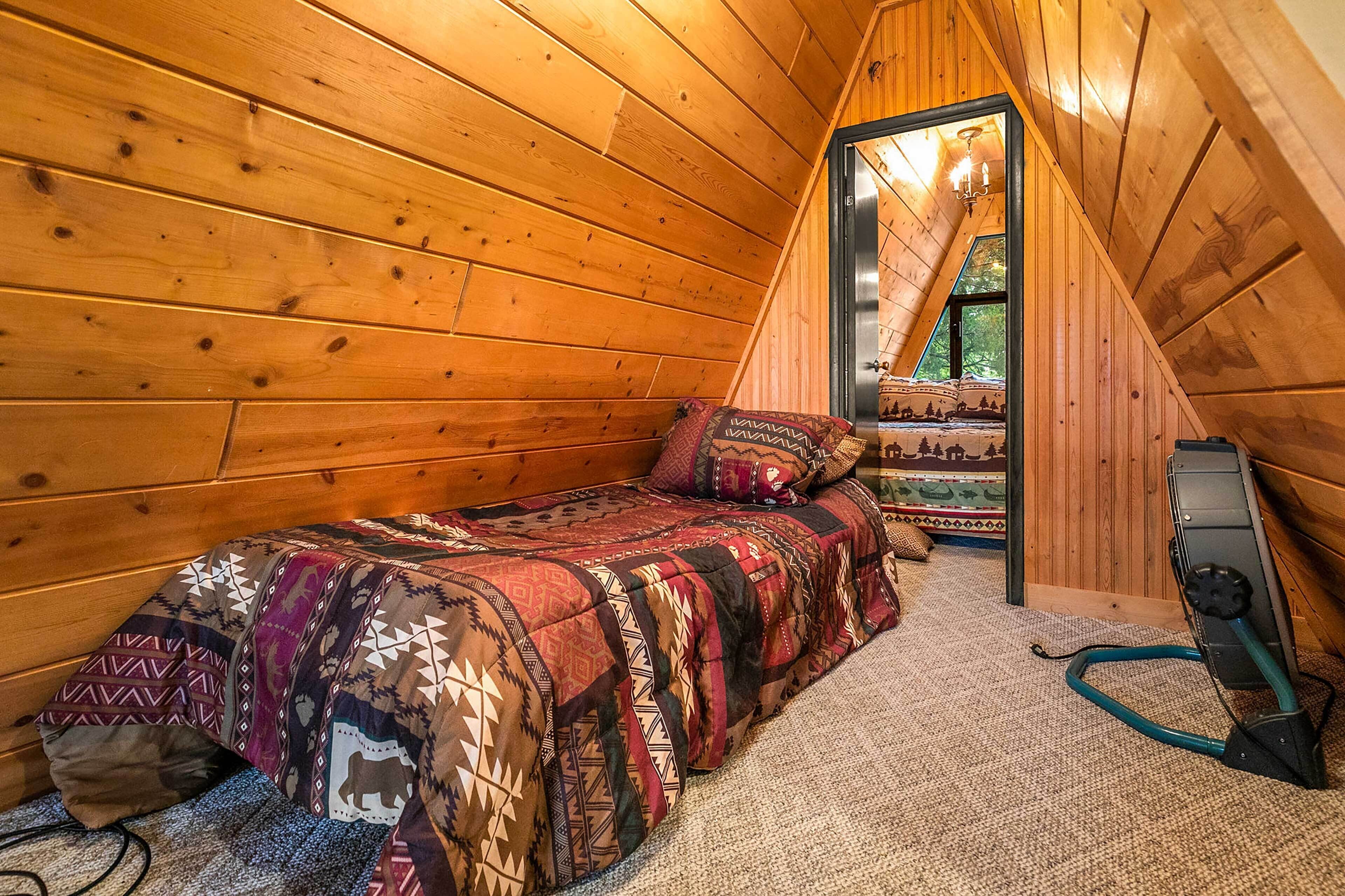 House (2 Bedrooms) | Interior
