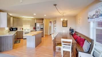 Casa (Multiple Bedrooms) | Interior