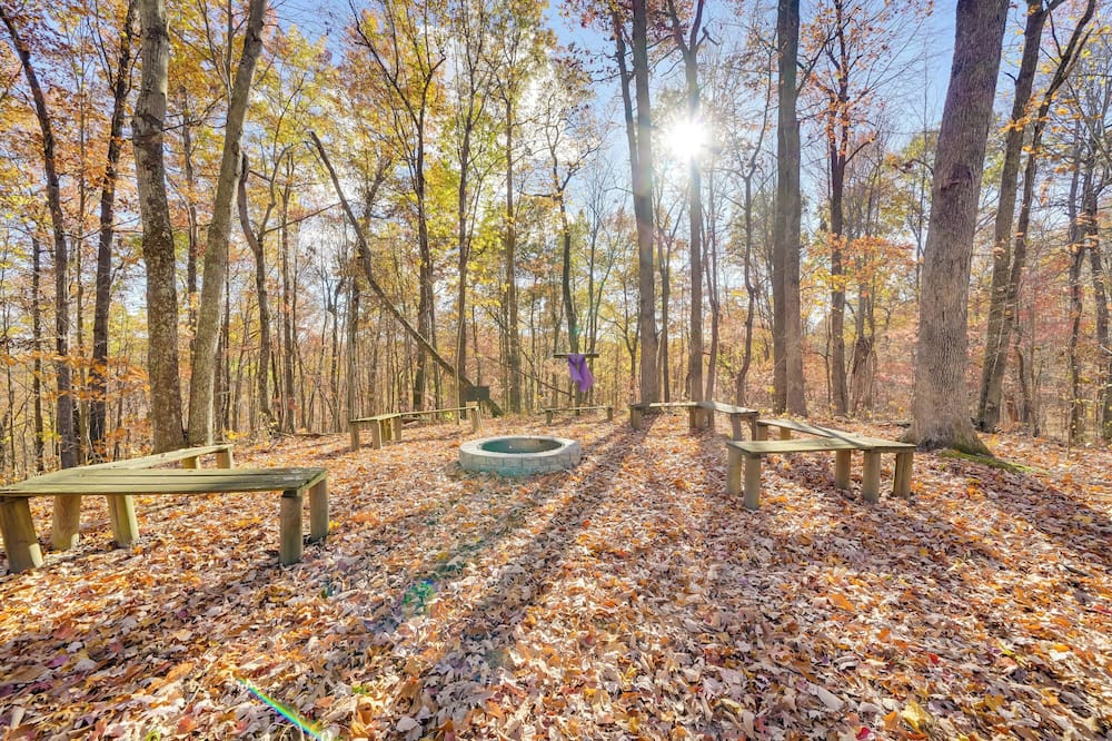 Shared Pond at Retreat in Rosedale! - Clem, WV