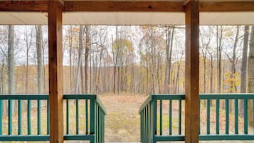 Cottage (2 Bedrooms) | Interior