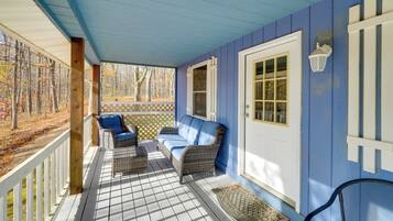 Cottage (2 Bedrooms) | Interior