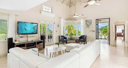Palm Paradise - Tropical Villa in Oyster Pond