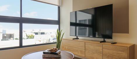 Apartment, Accessible | 1 bedroom, Internet