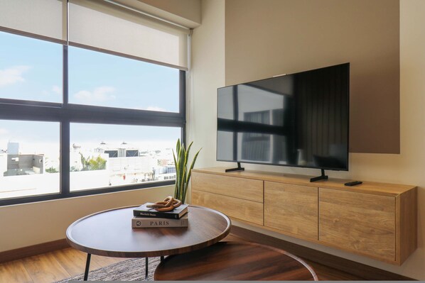 Apartment, Accessible | 1 bedroom, Internet - w Luxurious 1BR w Great Deco in San Isidro (Lima)