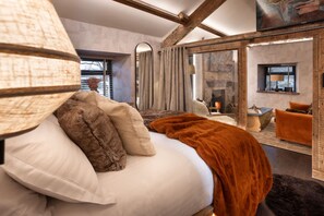 スタジオ | 1 室のベッドルーム、デスク、インターネットアクセス