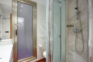 Hair dryer - Nice apartment in Les Corts (Barcelona)