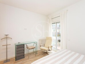 2 chambres, fer et planche Ă repasser, Wi-Fi, draps fournis