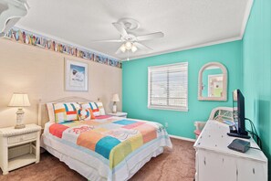2 chambres, fer et planche à repasser, Wi-Fi gratuit, draps fournis