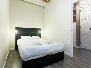2 bedrooms, iron/ironing board, WiFi - Comfortable apartment in Elkano (Barcelona)