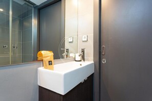 ヘアドライヤー