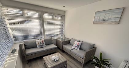 2 Bedroom, Cozy Coastal Retreat in Anstruther