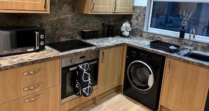 2 Bedroom, Cozy Coastal Retreat in Anstruther