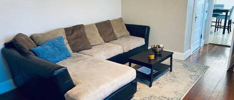 Televisión, oficina