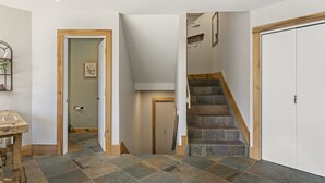 Townhome, 4 Bedrooms | Interior