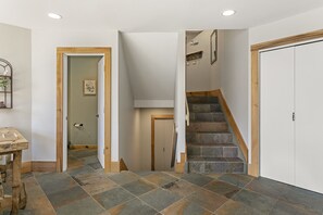Townhome, 4 Bedrooms | Interior