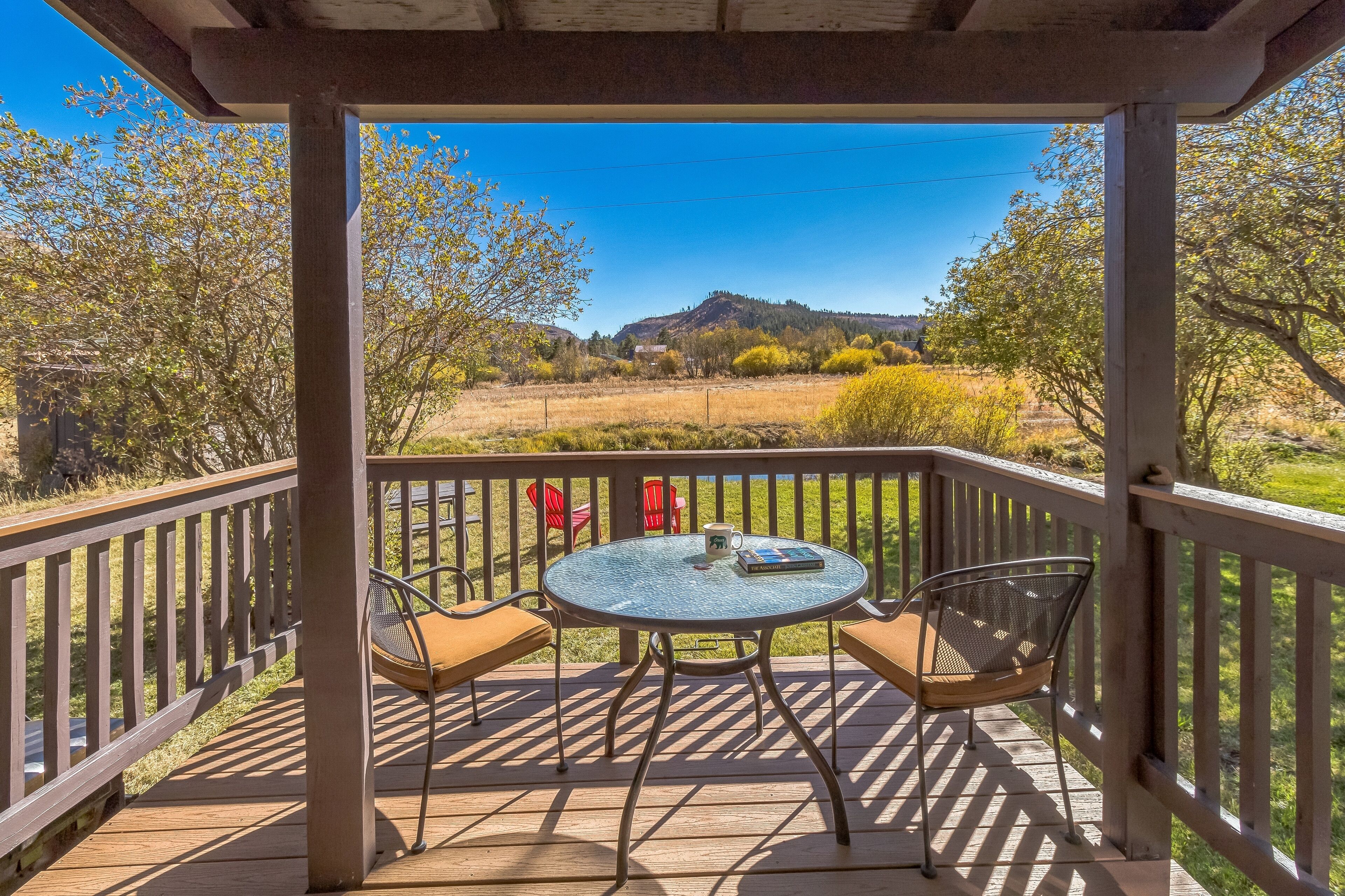 Cabin, 2 Bedrooms | Outdoor dining