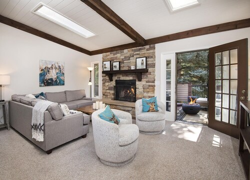 H1 Meadow Creek Condominiums 3 Bedroom Condo