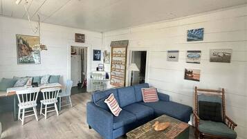 Villa, 3 Bedrooms | Living area