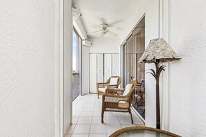 Property grounds - Casa Marina 521 2 Bedroom Condo (Fort Myers Beach)