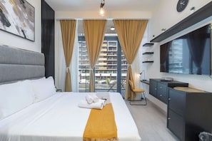 Iron/ironing board, WiFi