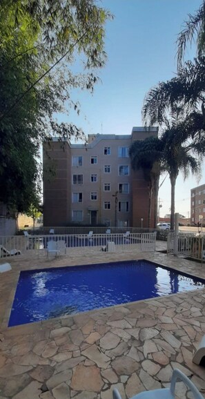 Pool - Feel at home + swimming pool + 7km from Iguatemi Shopping Mall (Jardim Vera Cruz Sorocaba)