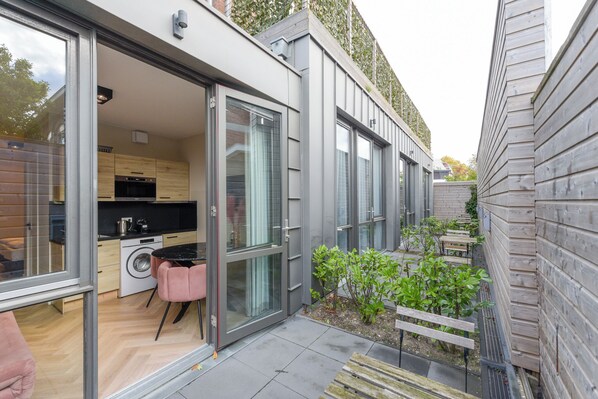 Estudio estándar | Terraza o patio