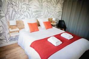 5 Schlafzimmer, Bügeleisen/Bügelbrett, WLAN, Bettwäsche