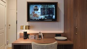 Suite Mewah | Area keluarga | TV