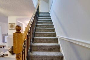 Interior - Pet-Friendly Cottage in DWTN Brainerd (Brainerd)