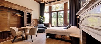 Novallure Nassau Residence