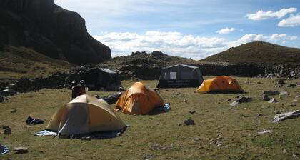 Huayhuash Trek 6 days