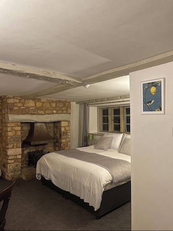 华丽双人房 | 办公桌