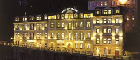 Rakennuksen muotoilu