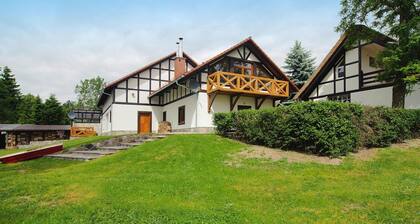 Apartment for two Only 20 m From Boruja Lake in Rekowo