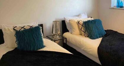 Bletchley/milton Keynes/sleeps5/localattractions