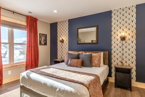 5 Schlafzimmer, Schreibtisch, Bügeleisen/Bügelbrett, kostenloses WLAN