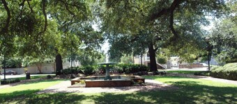 Downtown Kehoe Carriage House