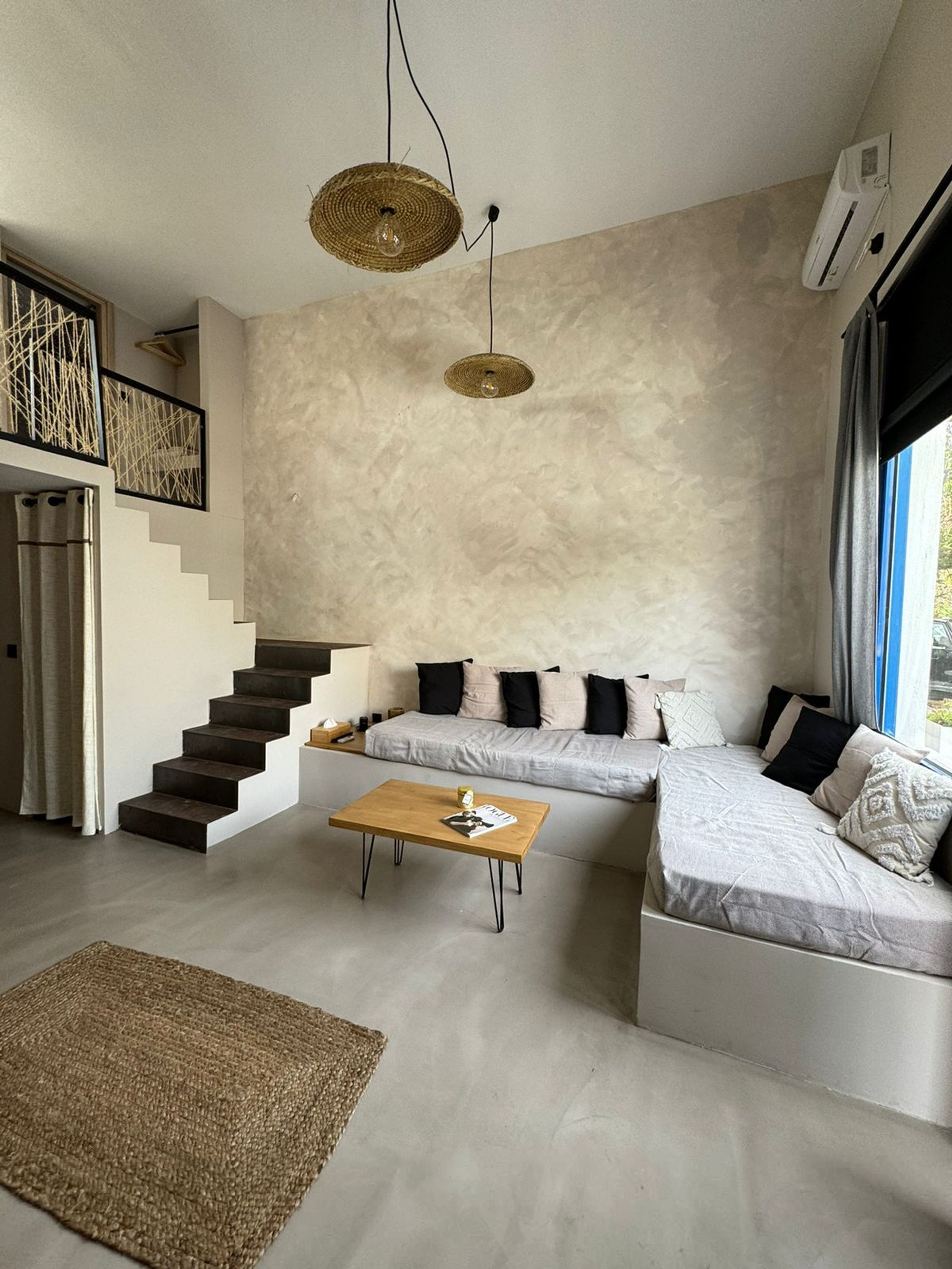 Căn hộ, hút thuốc | 2 phòng ngủ, bàn 