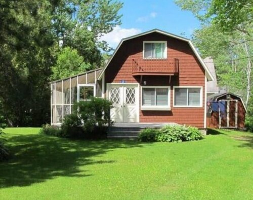 Rustic Retreat- Bois Joli Beach

