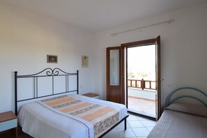 Leilighet, balkong, utsikt mot høyde | 2 soverom