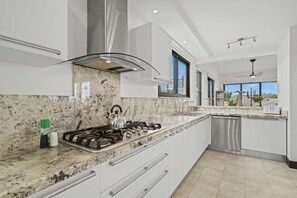 Vila (5 Bedrooms) | Comodidades da propriedade
